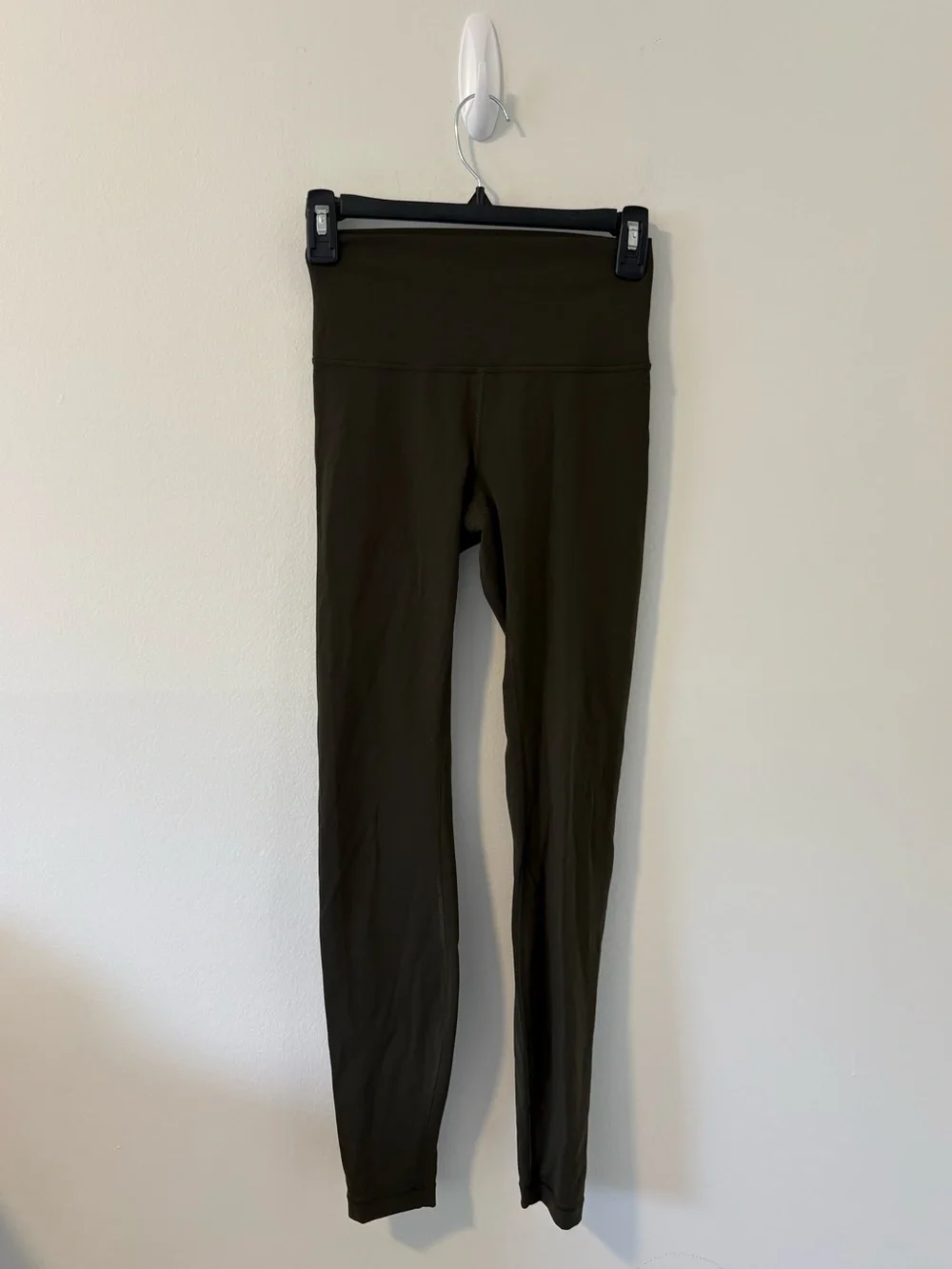Lululemon Wunder Train High-Rise Tight 28” Size 4